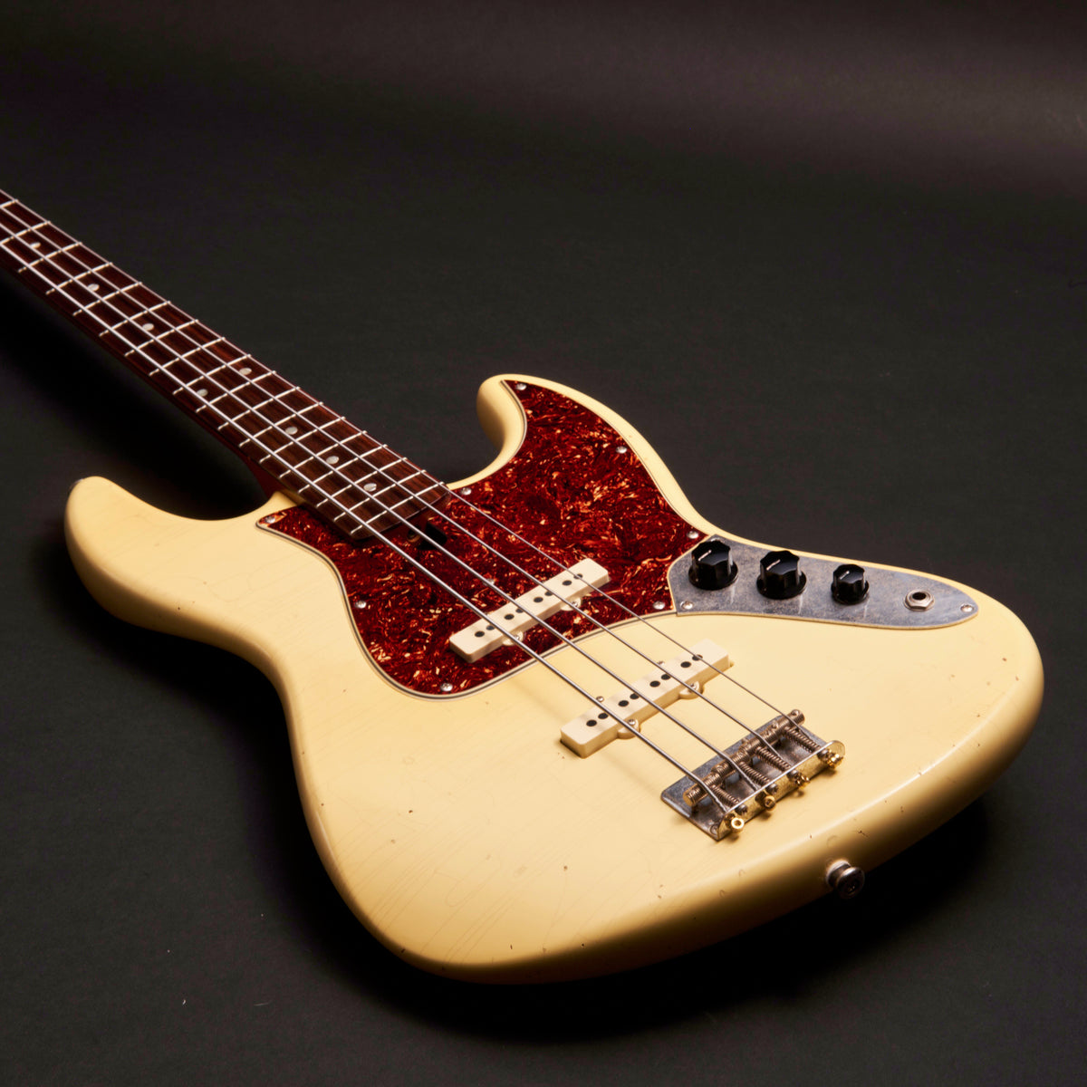 De Gier Bebop 4 Classic Roomboter Yellow Aged 4-string bass at Bass Freaks