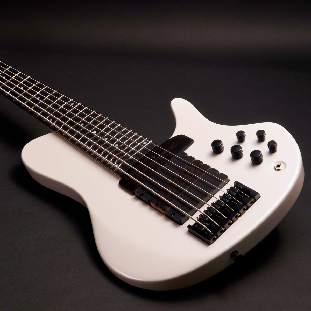 Mattisson Henrik Linder HL-6 White 6-string bass at Bass Freaks