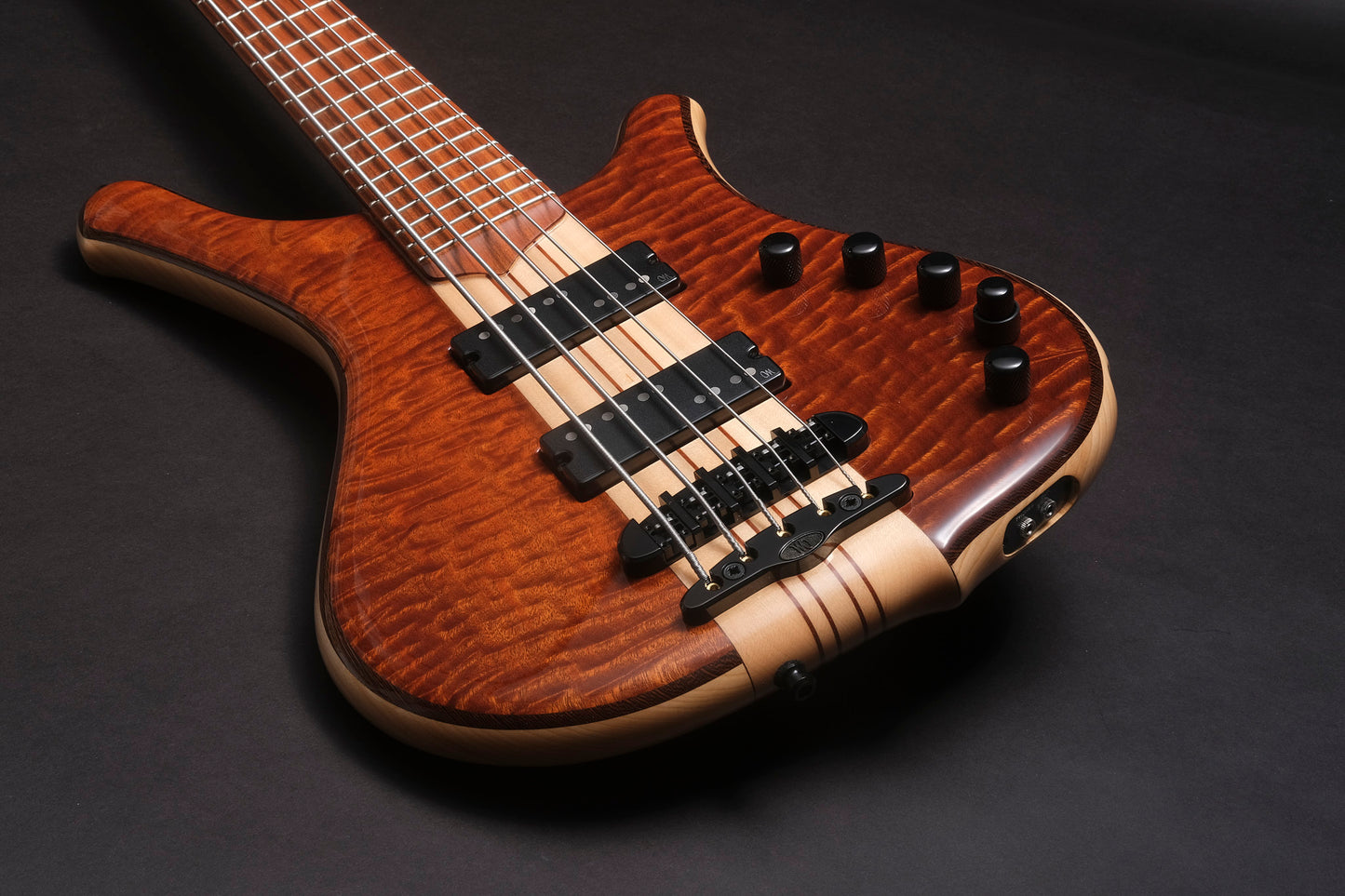 Mayones Comodous 5 - Walnut Master Grade Gloss