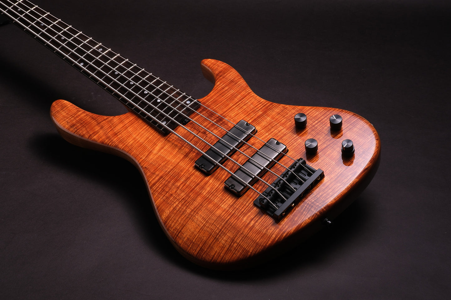 Sadowsky MasterBuilt 24-Fret Modern Bass 2025 Limited Edition
