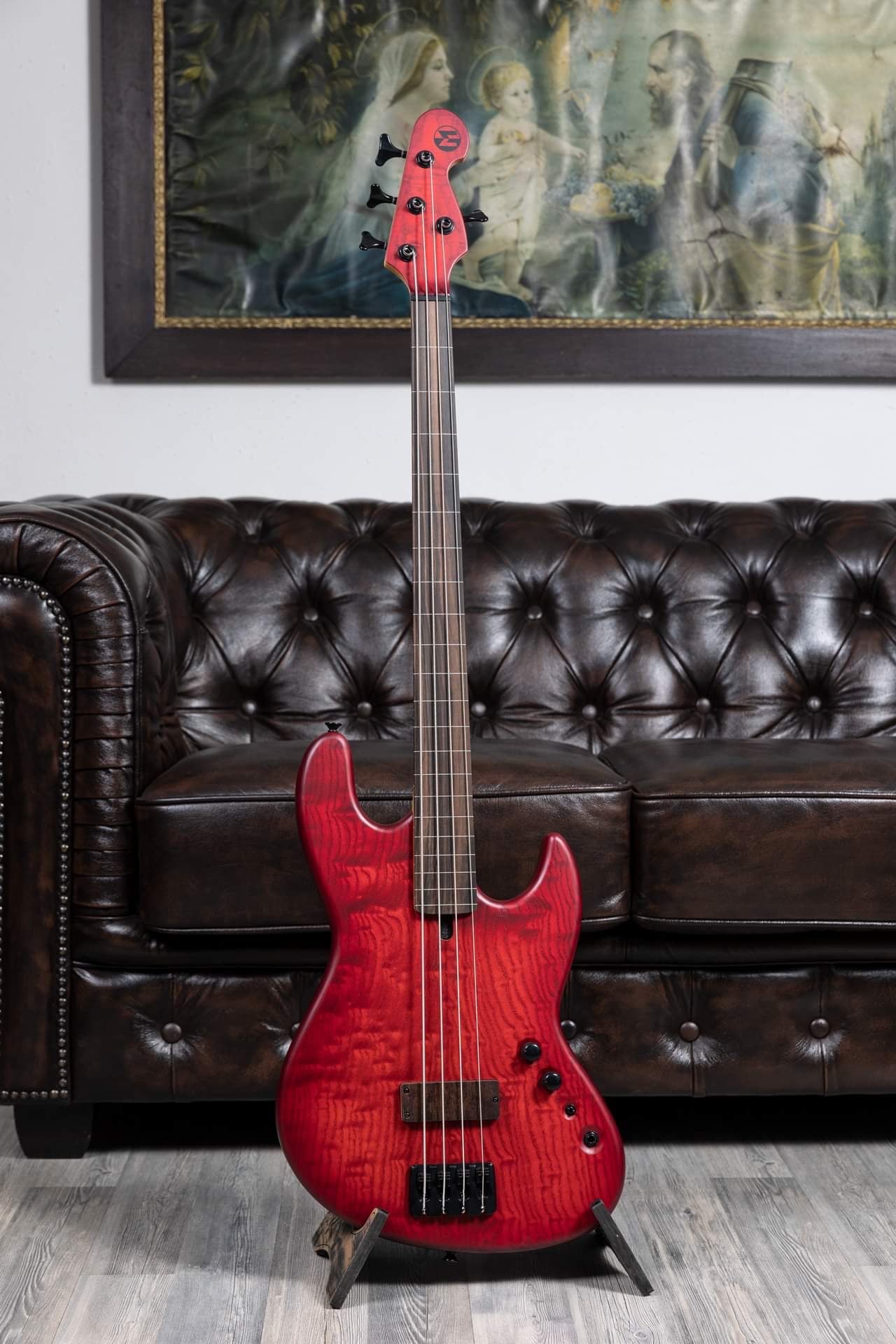 Maruszczyk Elwood L4P custom 'transparent red'