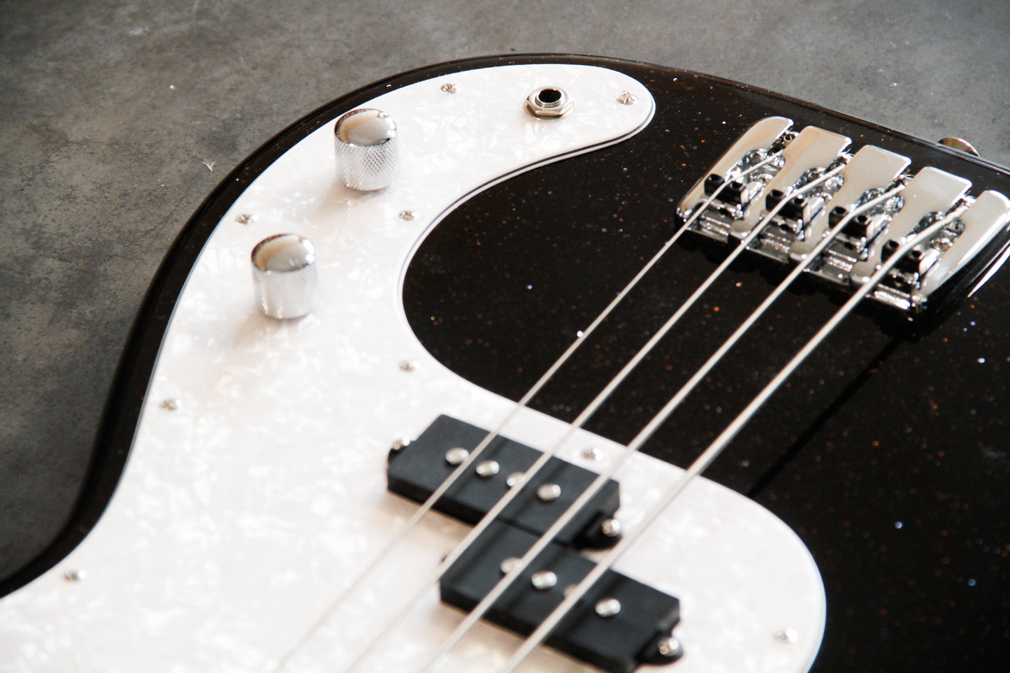 Maruszczyk Jake 4P-32 'Black Sparkle'