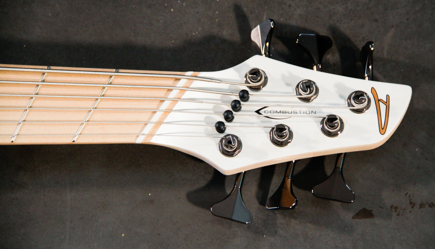 DINGWALL GUITARS NG2 NOLLY SIGNATURE 6 STRING 'DUCATI WHITE'