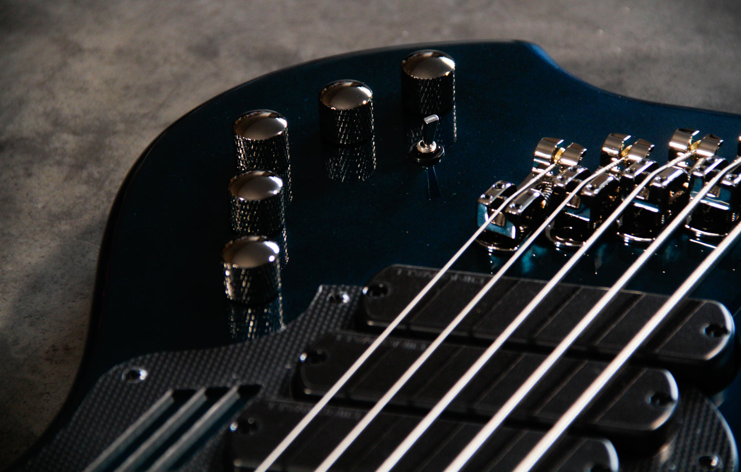 DINGWALL GUITARS NG3 NOLLY SIGNATURE 5 STRING 'Black Forest Green' ' (in stock now)