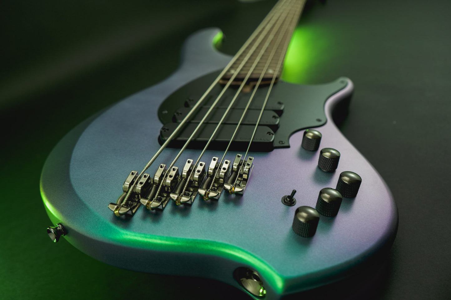 Dingwall Guitars Kyle Konkiel 'KK3' Green to purple