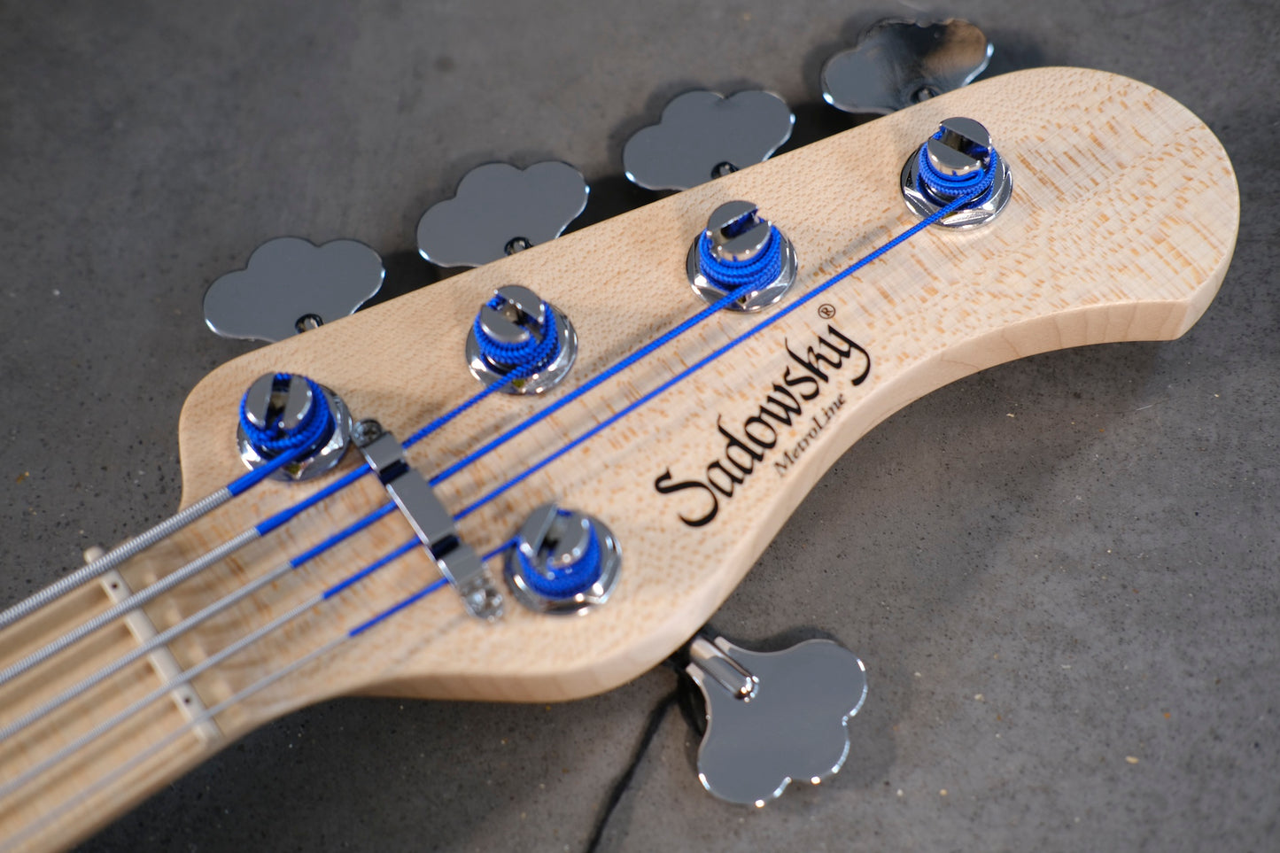 Sadowsky Guitars Will lee 5 'Natural' (in stock)