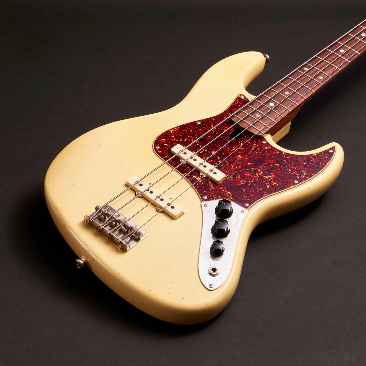 De Gier Bebop 4 Classic Roomboter Yellow Aged 4-string bass at Bass Freaks