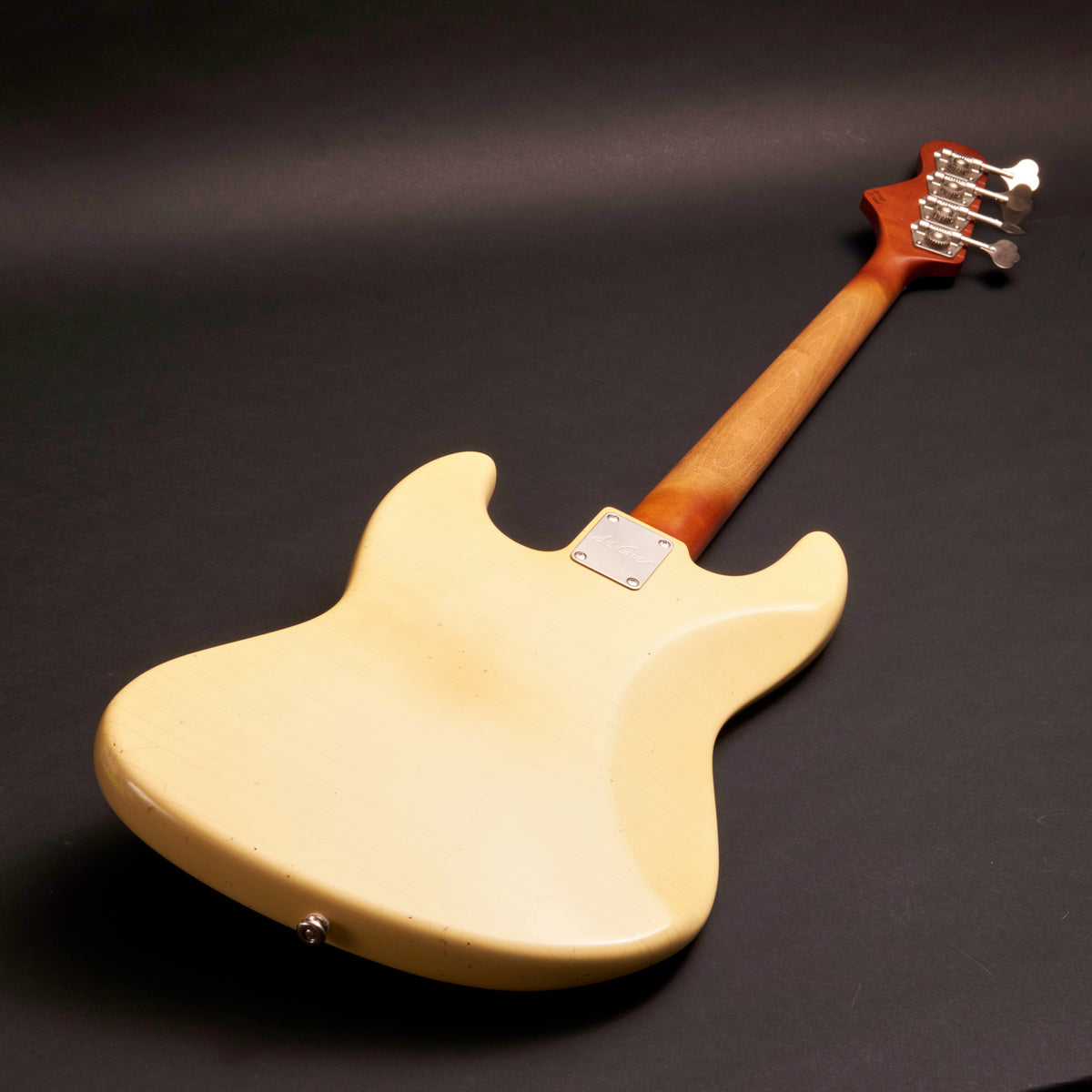 De Gier Bebop 4 Classic Roomboter Yellow Aged 4-string bass at Bass Freaks