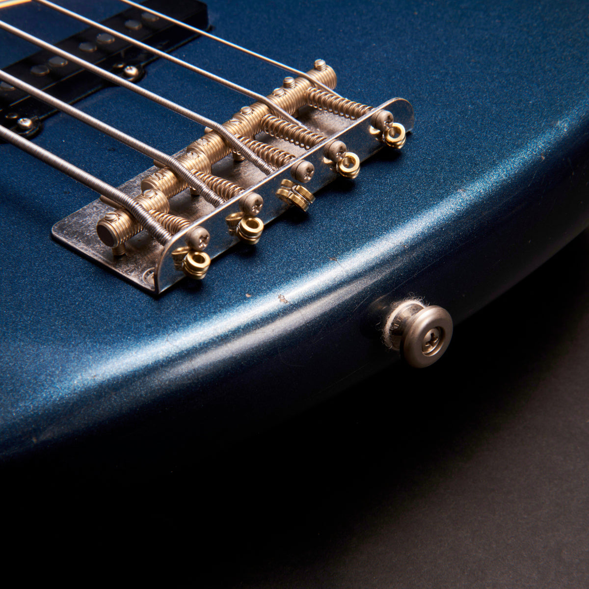De Gier Bebop 5 Classic VP Blue Aged 5-string bass at Bass Freaks