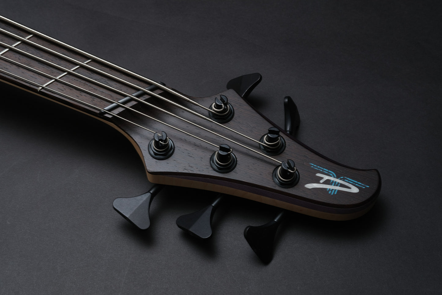 Dingwall D-Roc Custom 5 - Strygian Nightmare Black