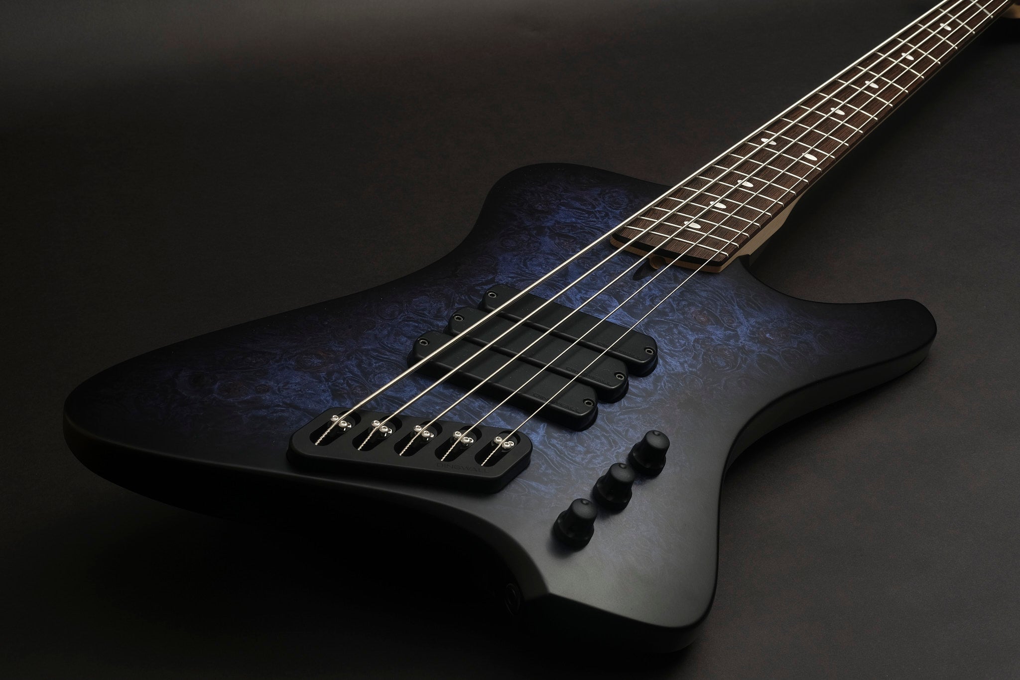 Dingwall D-roc Custom 5 - Midnight Burst finish - Bass Freaks Sprl