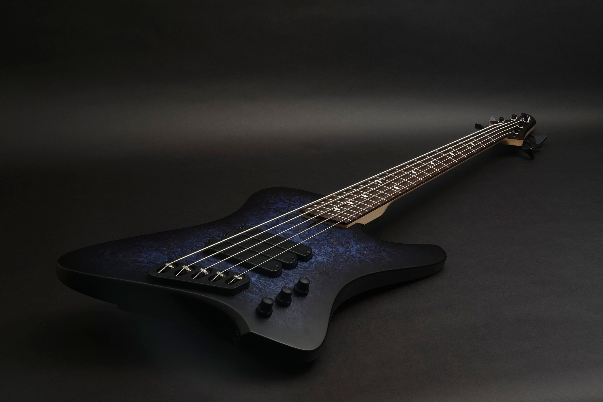 Dingwall D-roc Custom 5 - Midnight Burst finish - Bass Freaks