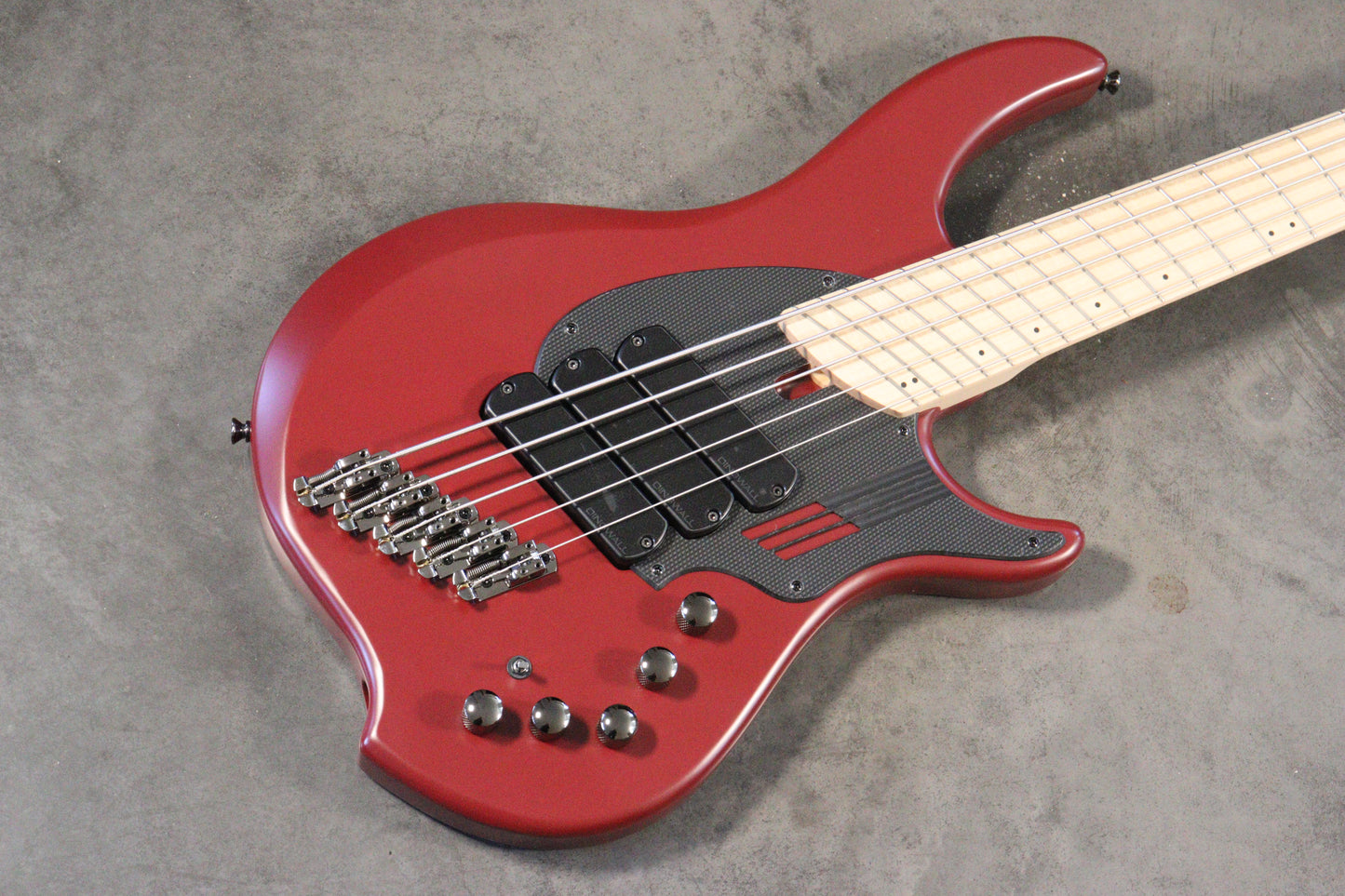 DINGWALL GUITARS NG3 NOLLY SIGNATURE 5 STRING 'Limited Run Pegasus Red' ( 1 pieces ready)