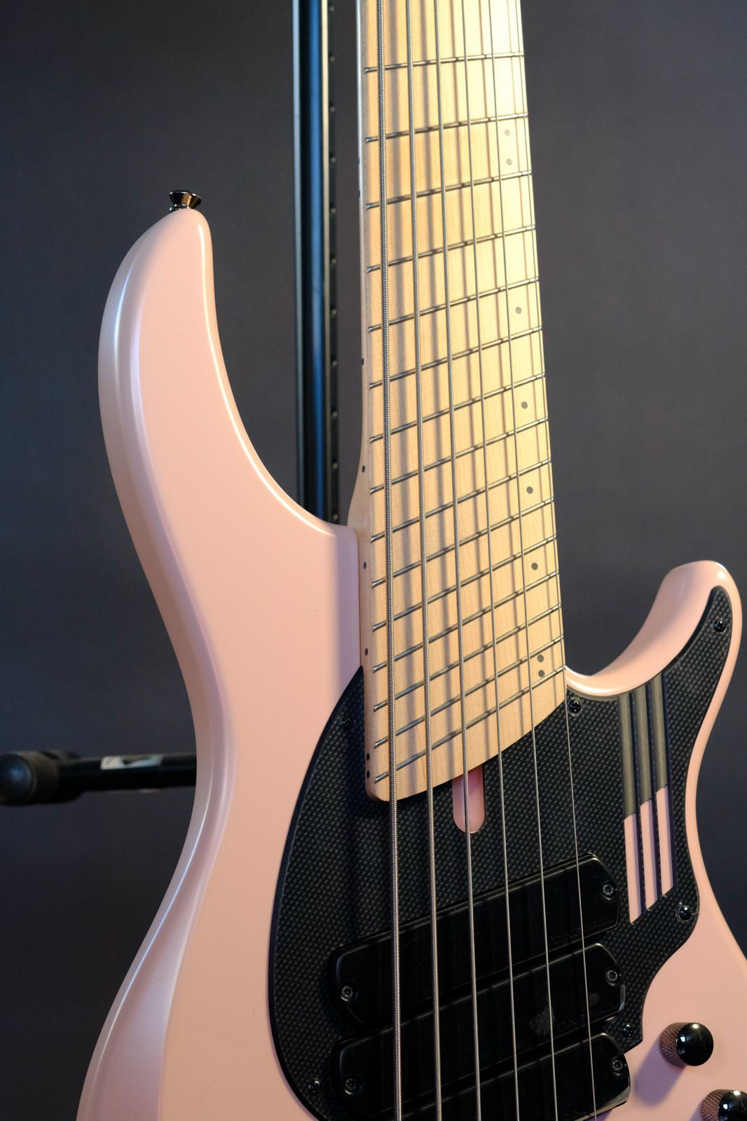 DINGWALL GUITARS NG3 NOLLY SIGNATURE 6 STRING "Shell Pink"