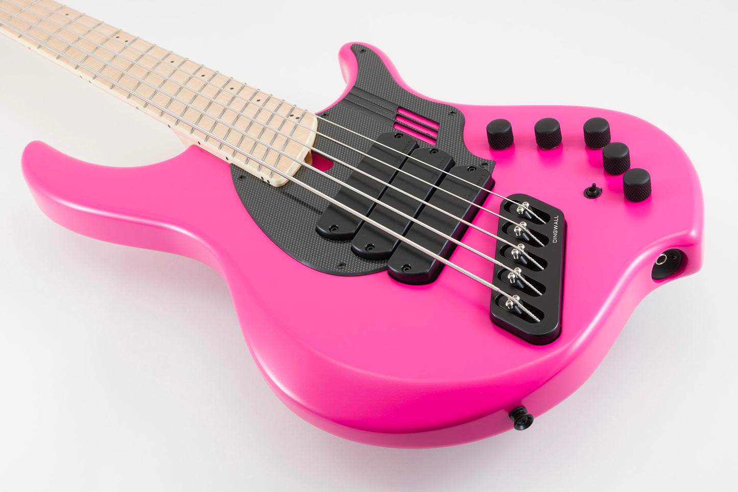 Dingwall guitars NG3-5 Limited Edition Matte pink 
