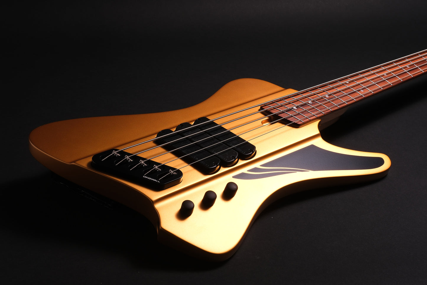 Dingwall D-Roc Matte Gold Ltd 5 - Metallic Gold