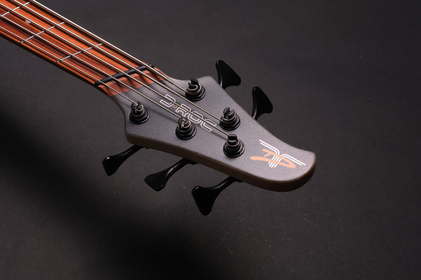 Dingwall D-Roc Matte Gold Ltd 5 - Metallic Gold