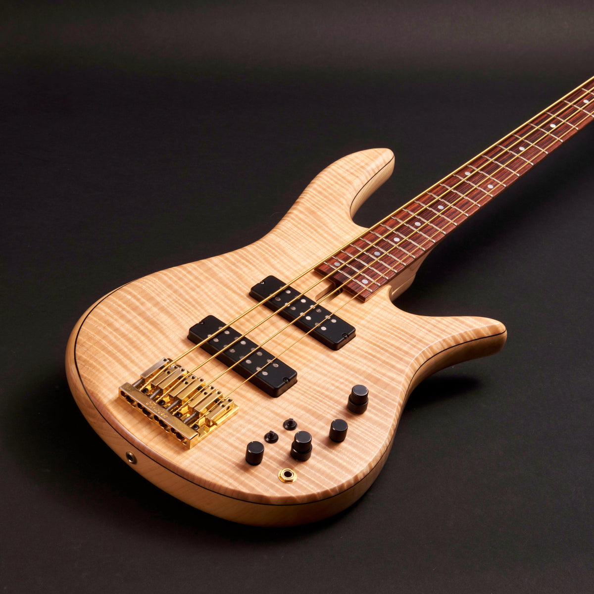 Fodera Monarch 4 Standard 2014 Two-Tone Flame Maple, basso elettrico 4 corde usato da Bass Freaks