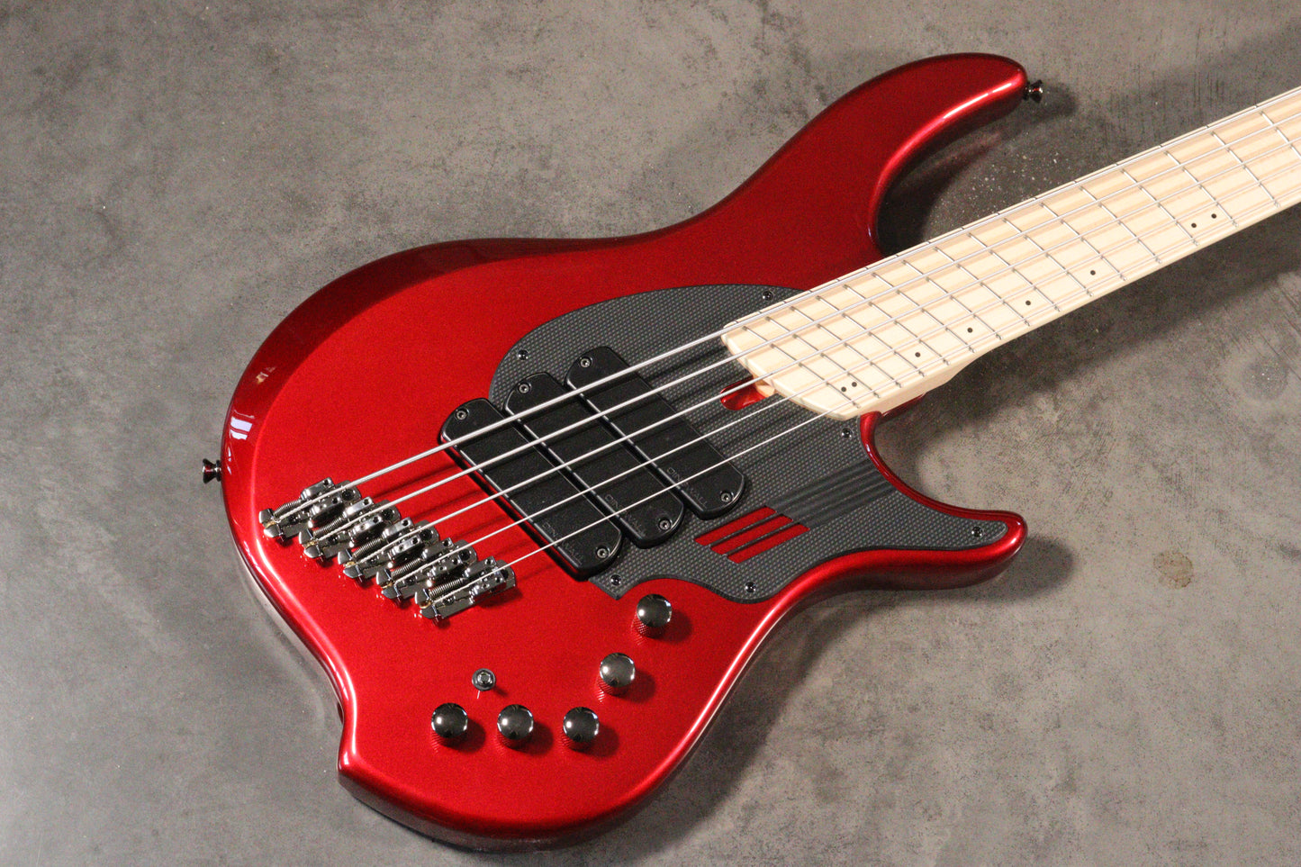 DINGWALL GUITARS NG3 NOLLY SIGNATURE 5 STRING 'Candy Apple Red'