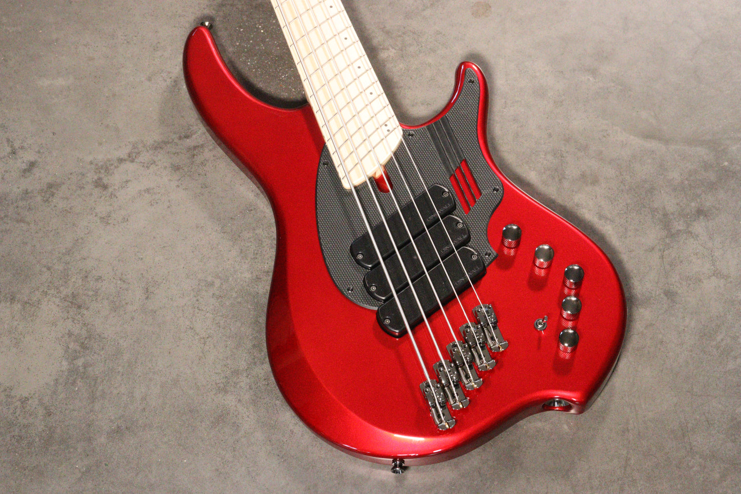 DINGWALL GUITARS NG3 NOLLY SIGNATURE 5 STRING 'Candy Apple Red'