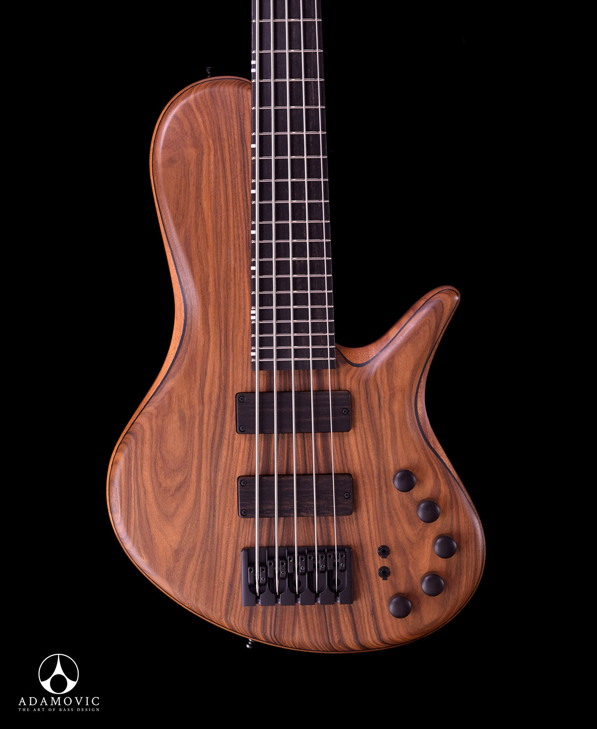 Adamovic Katana 5 - Pao Ferro