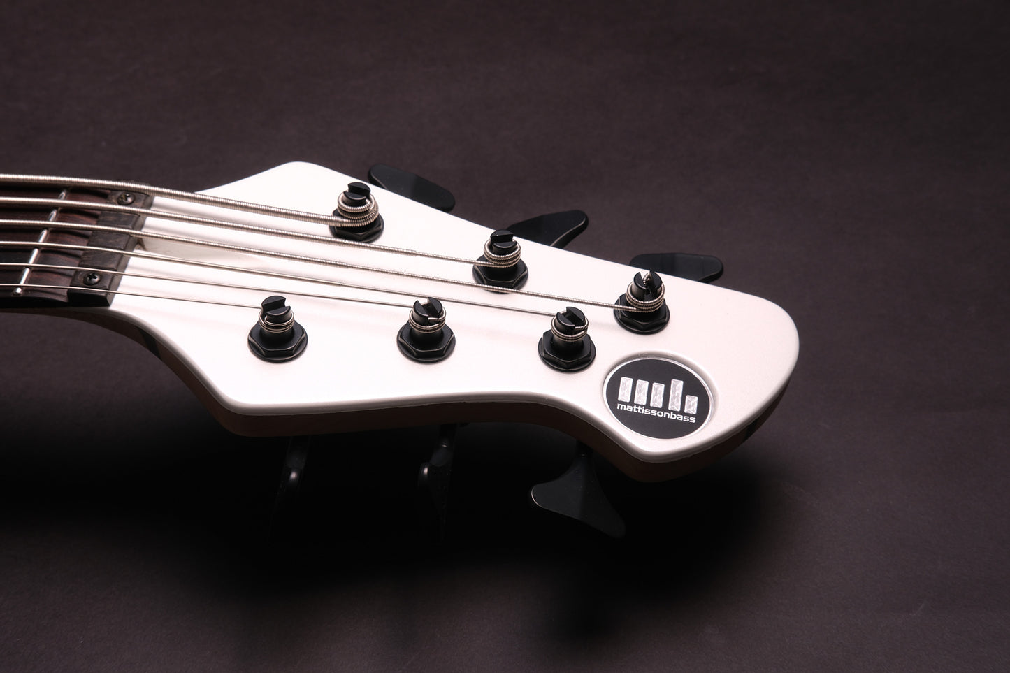 Mattisson HL-6 -  White