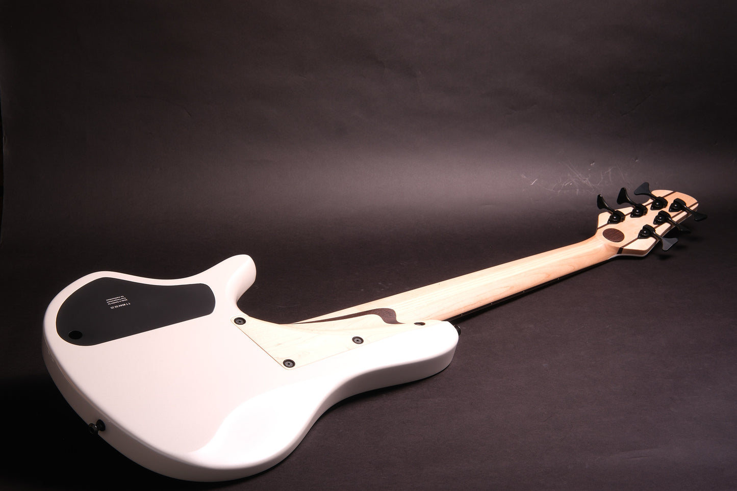 Mattisson HL-6 -  White