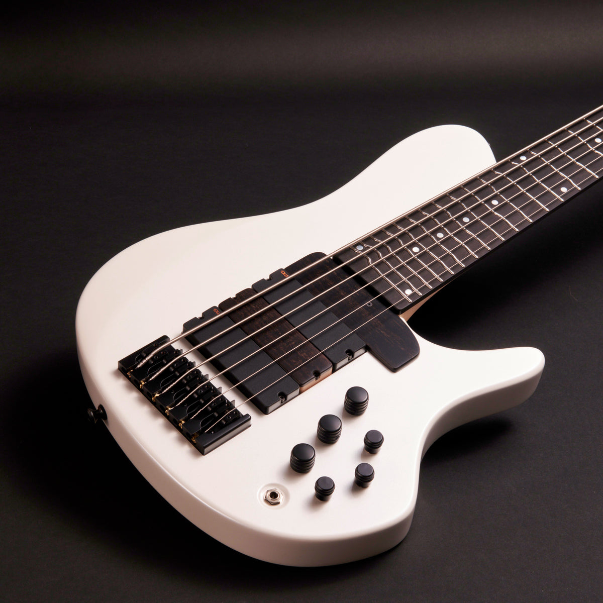 Mattisson Henrik Linder HL-6 White 6-string bass at Bass Freaks