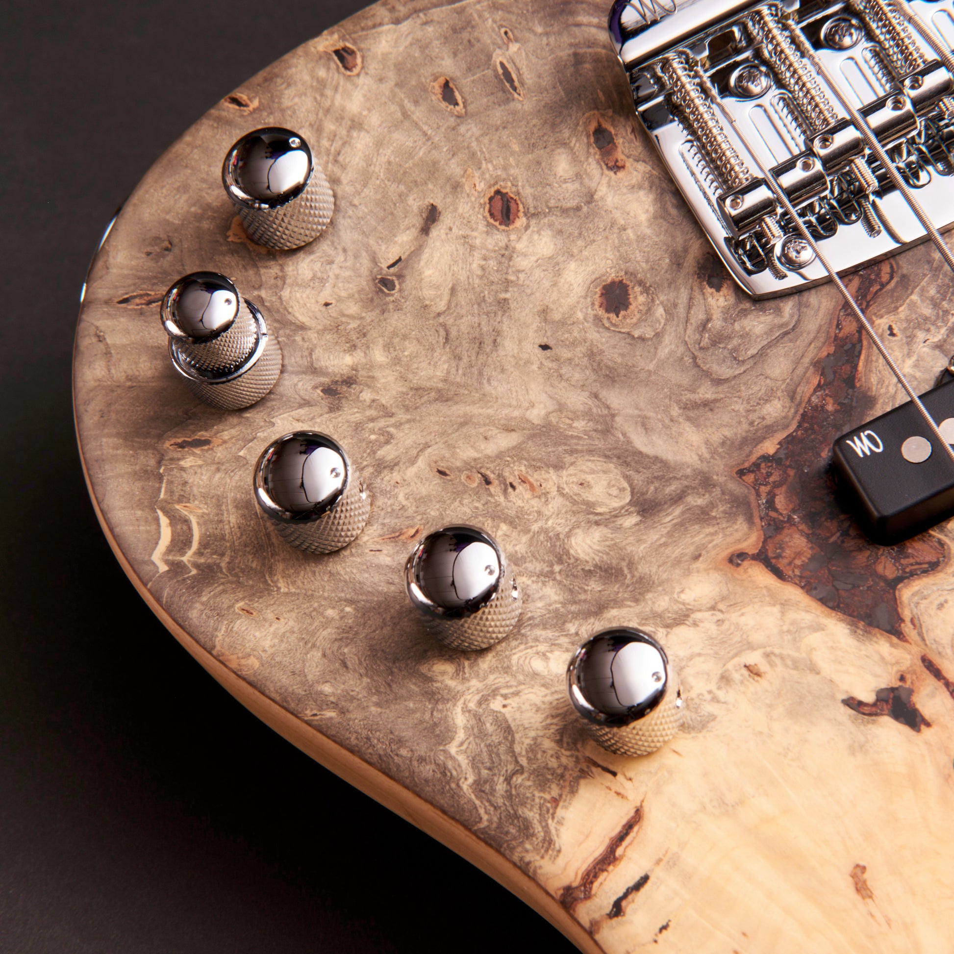 Mayones Jabba Custom BB 5 JJ - Trans Natural Satine, buckeye burl headstock with Hipshot Ultralite Clover tuners