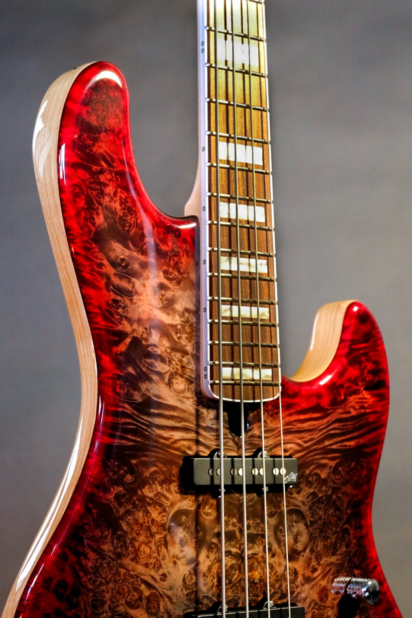 Mayones Jabba Custom 'Charcoal to Red burst'