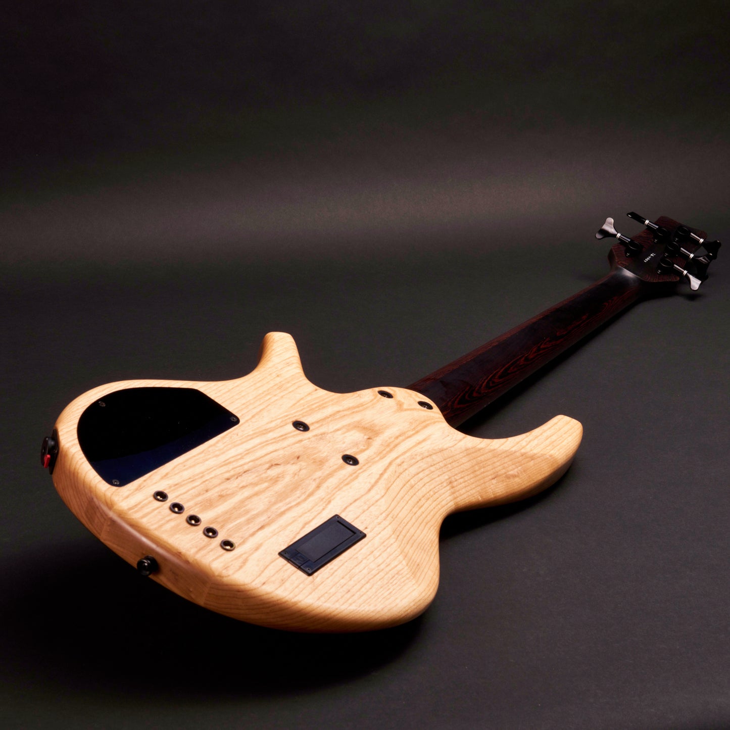 Overwater Scott Devine Signature Custom 5 - Figured Walnut Natural Satin, Overwater soapbar pickups and turned black knobs