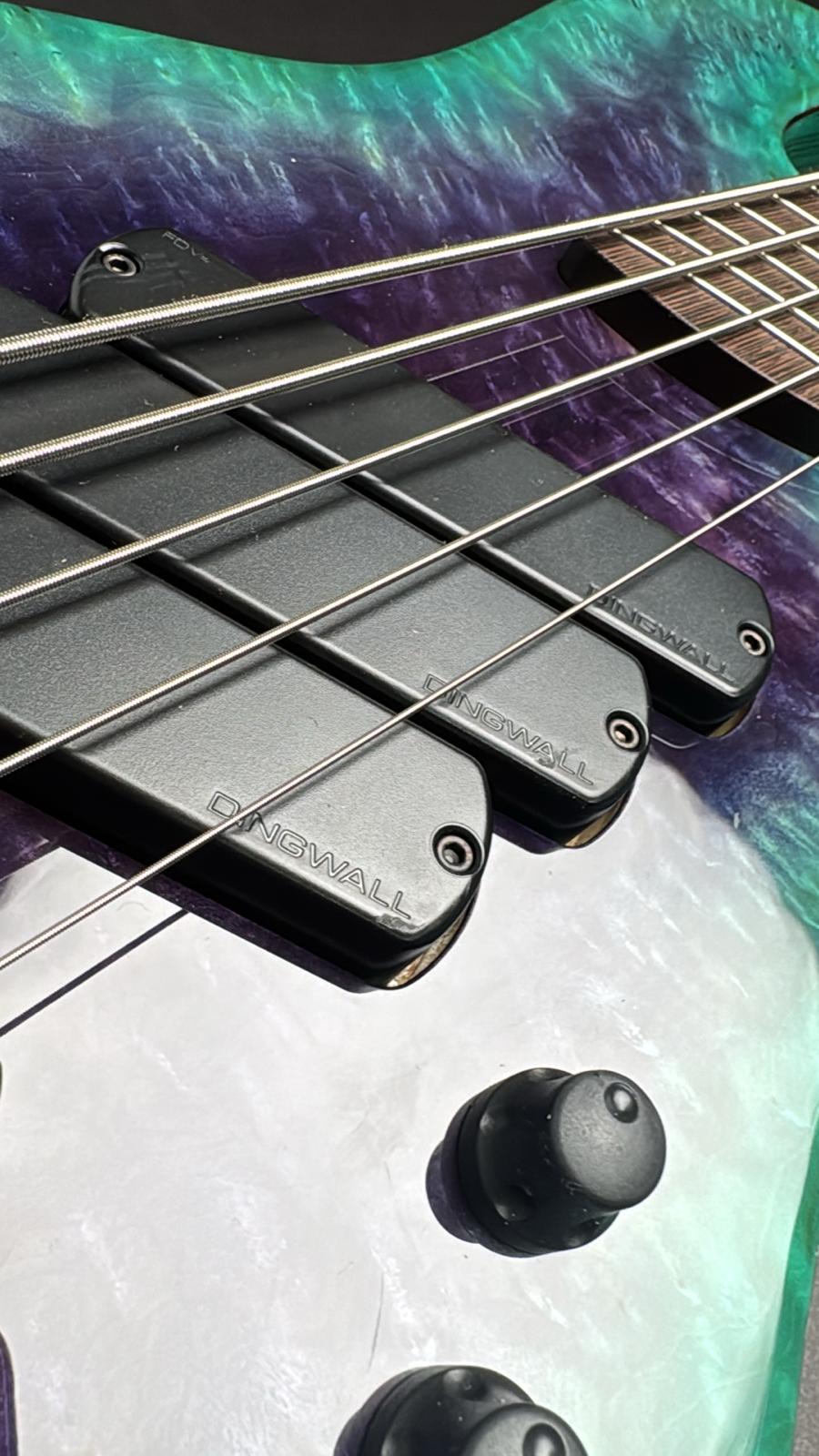 Dingwall Custom Super Jazz 5 - Purple to Turquoise B-STOCK