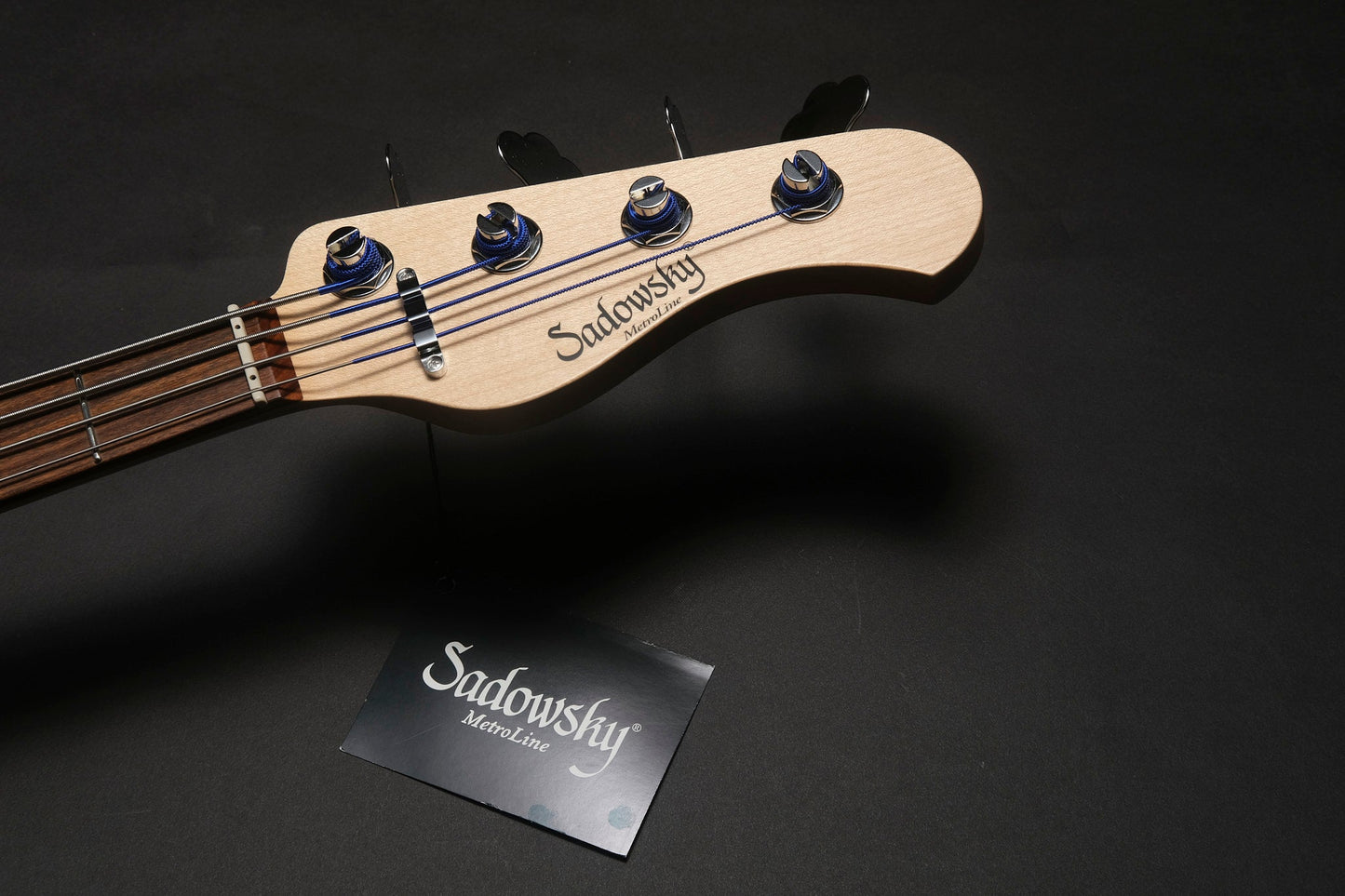 Sadowsky 22 Fret Will Lee Standard 4 - Olympic White