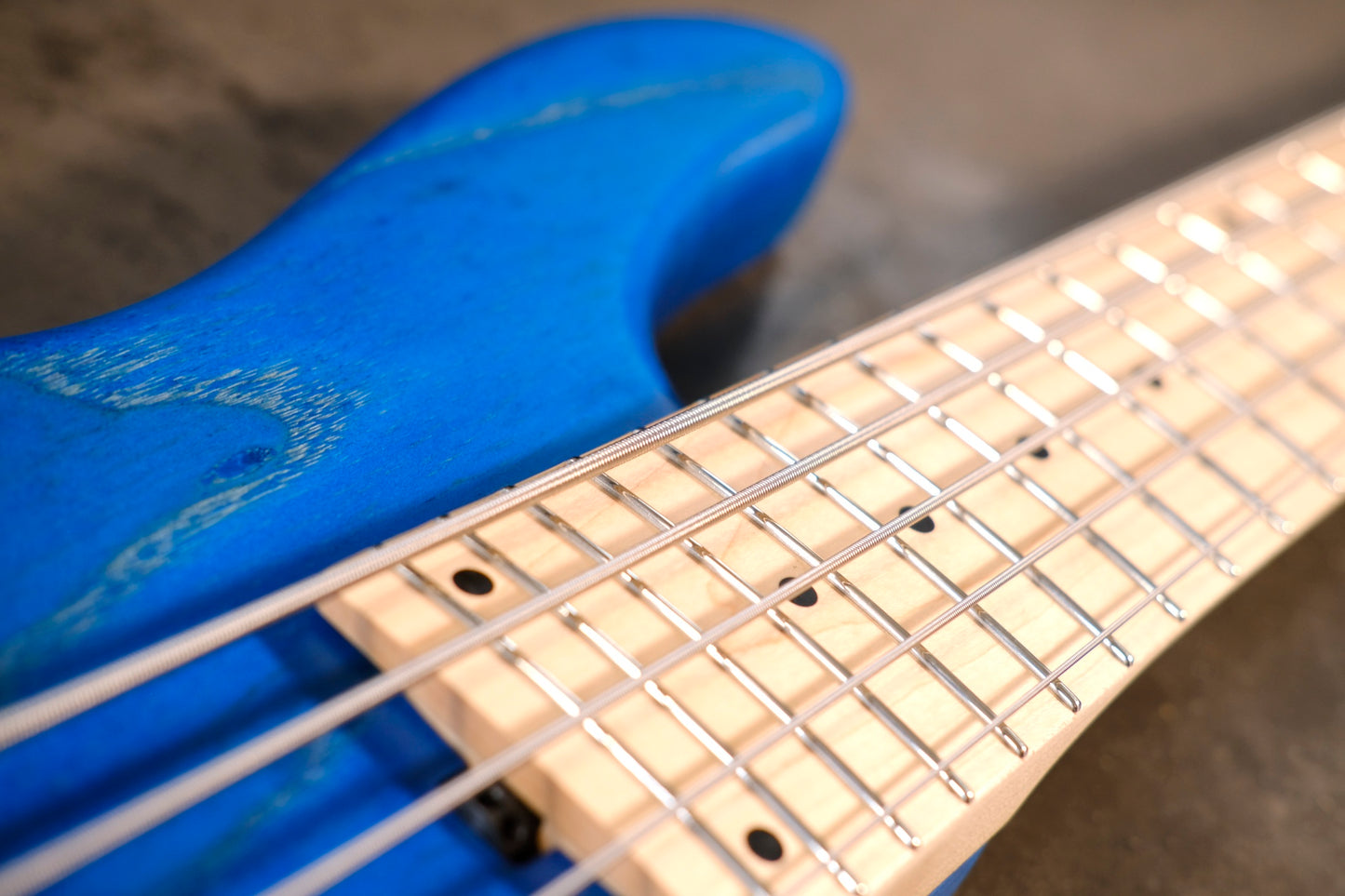 Sadowsky Guitars Modern 5-24 'Ocean blue'