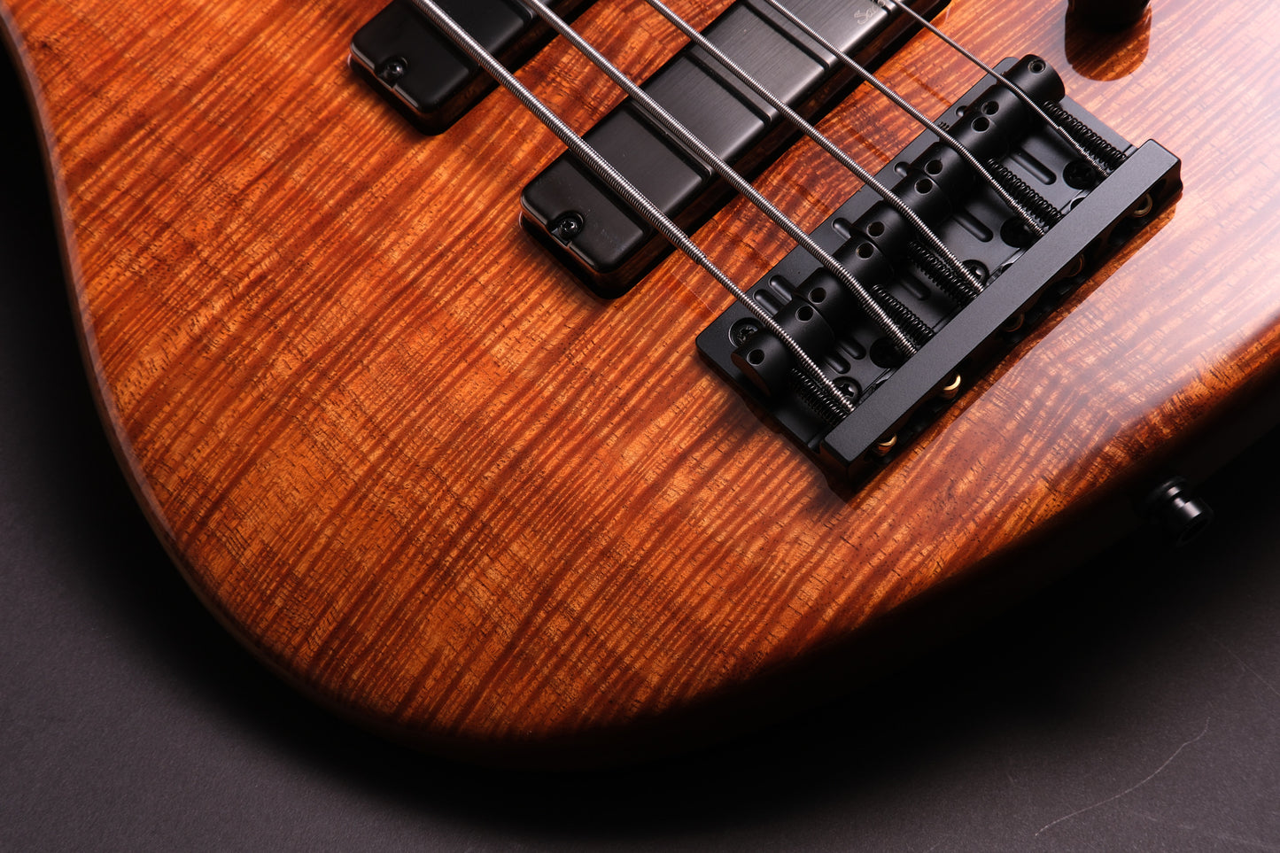Sadowsky MasterBuilt 24-Fret Modern Bass 2025 Limited Edition