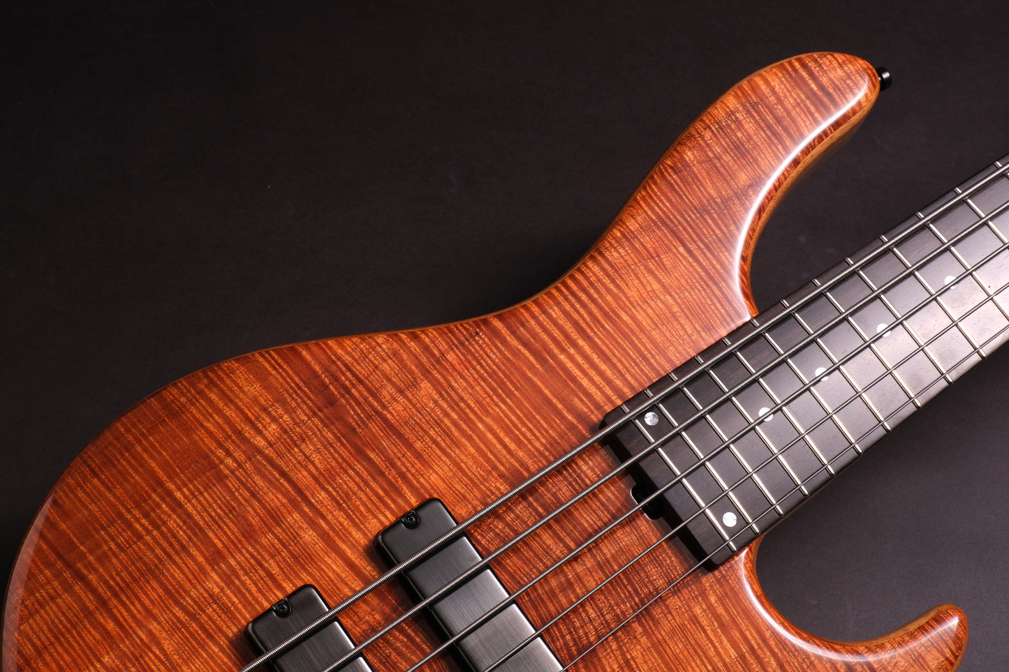 Sadowsky MasterBuilt 24-Fret Modern Bass 2025 Limited Edition