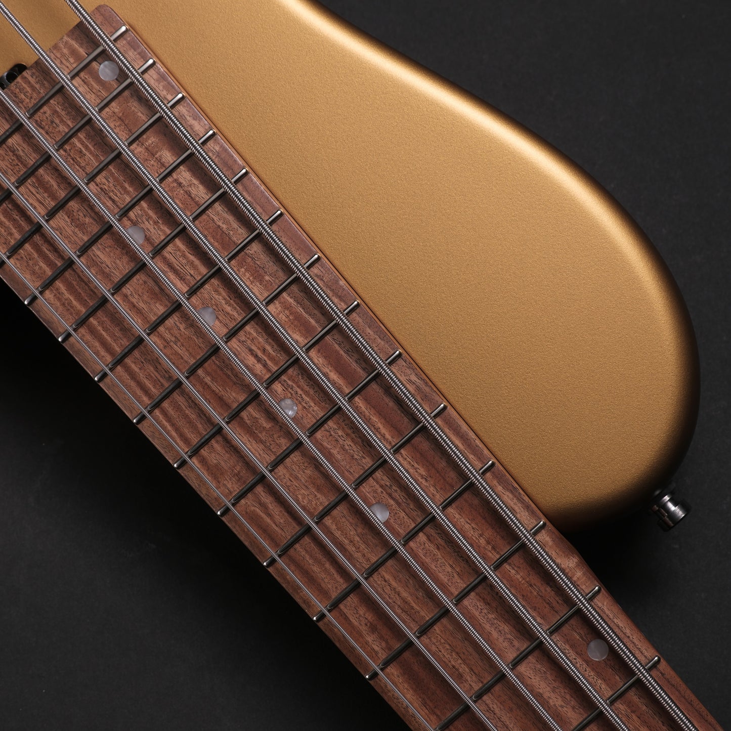 Sadowsky MasterBuilt Singlecut 5 - Solid Firemist Gold Satin