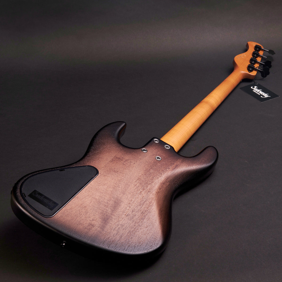 Sadowsky MetroLine 21-Fret Vintage PJ 4 Fretless Ltd 2026 n.º 001 Nirvana Blackburst, bajo eléctrico de 4 cuerdas en Bass Freaks
