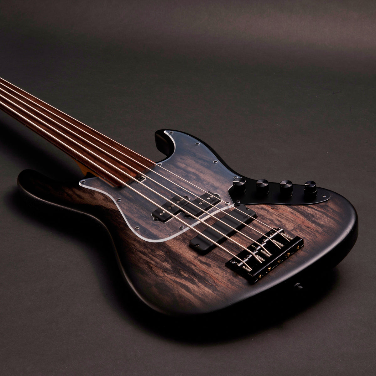 Sadowsky MetroLine 21-Fret Vintage PJ 5 Fretless Ltd 2026 n.º 034 Nirvana Blackburst, bajo eléctrico de 5 cuerdas en Bass Freaks