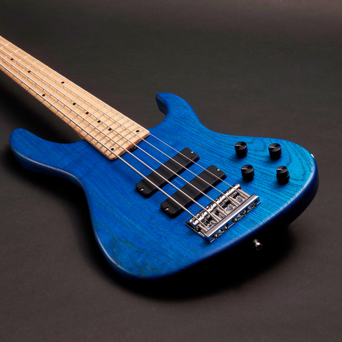 Sadowsky MetroLine Modern 5 24-Fret Ocean Blue Transparent Satin, bajo eléctrico de 5 cuerdas en Bass Freaks
