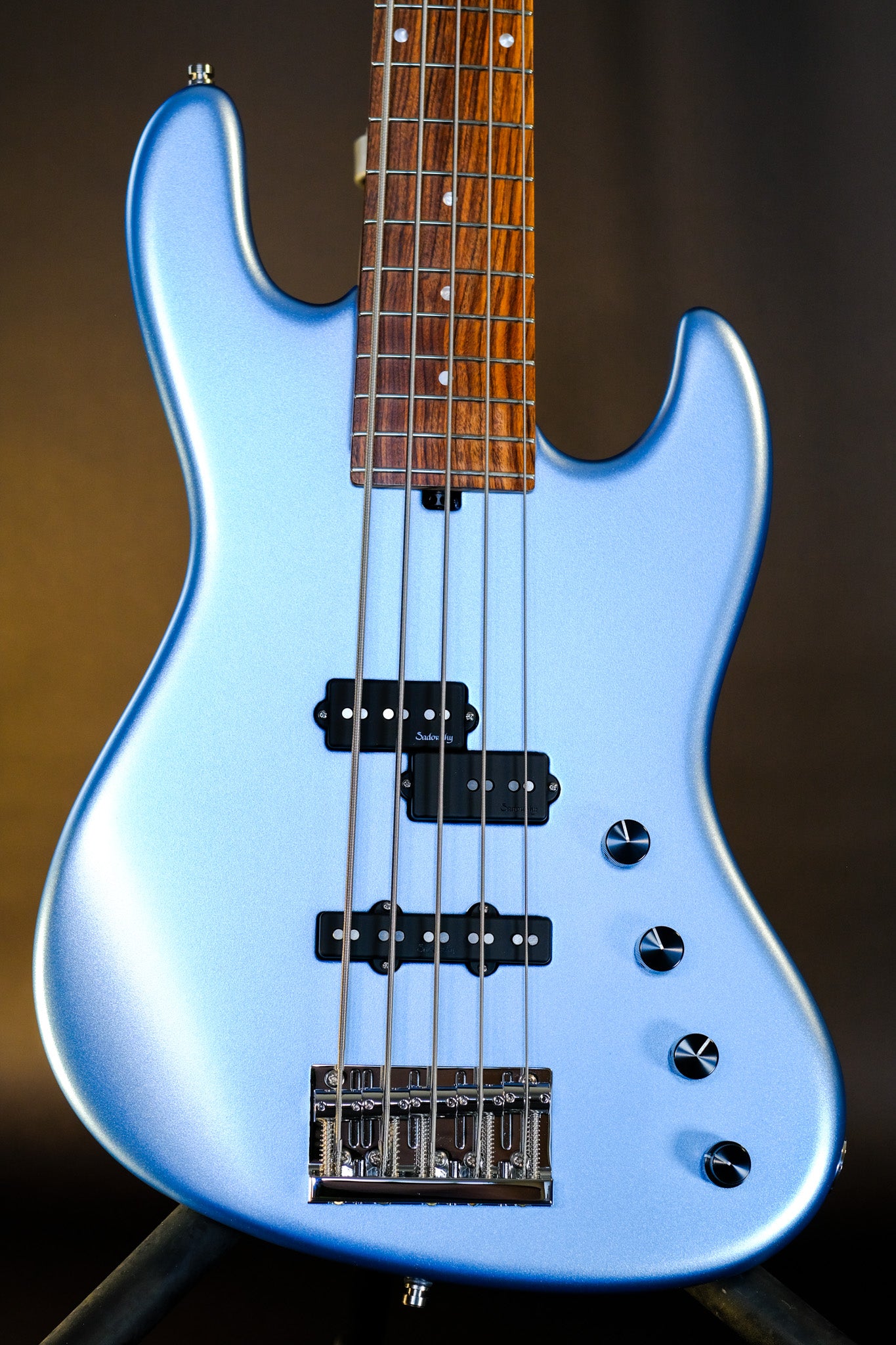 Sadowsky MetroLine Verdine White 'Ice blue'