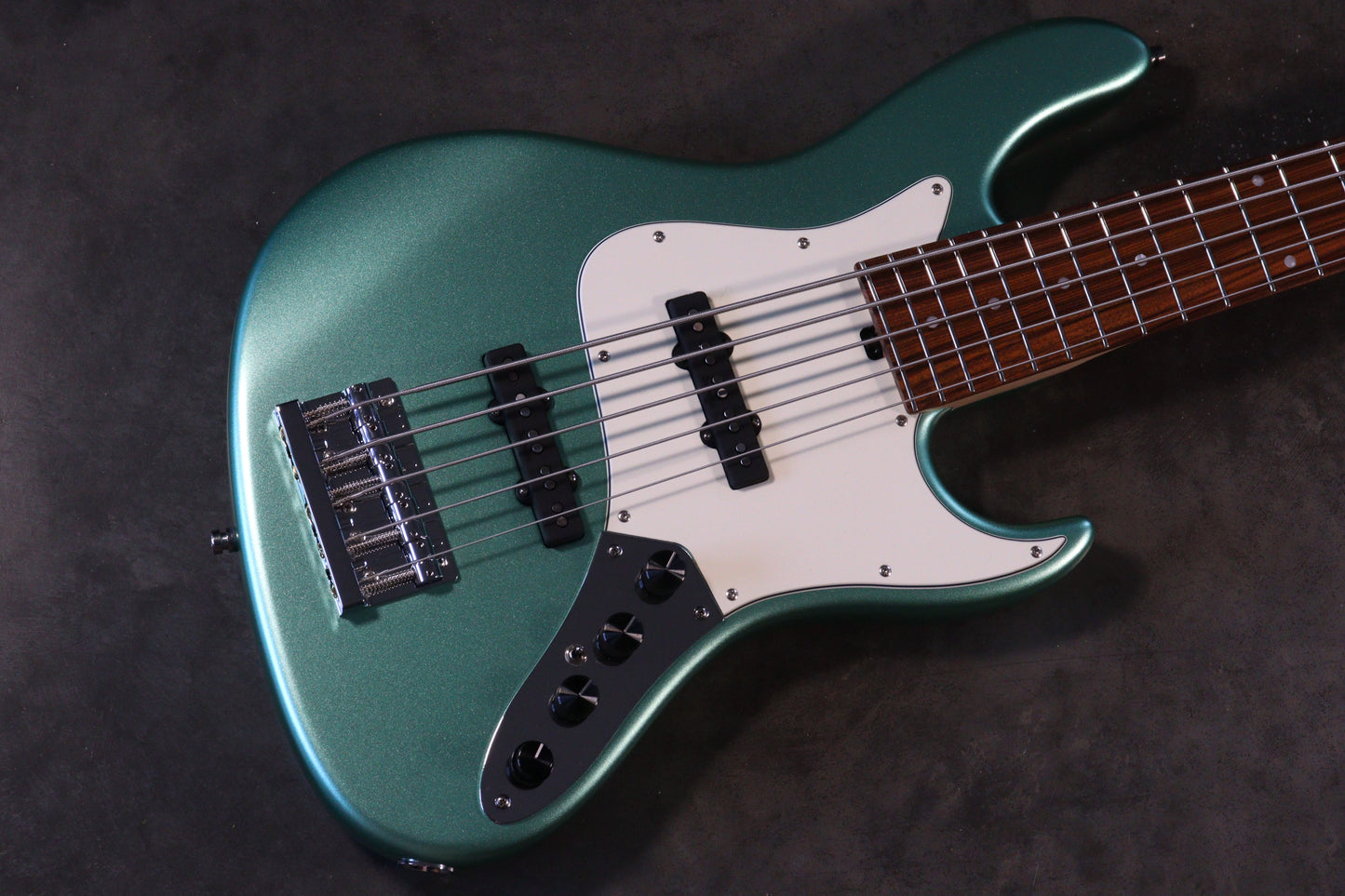 Sadowsky Guitars Will lee 5 'sage Green'