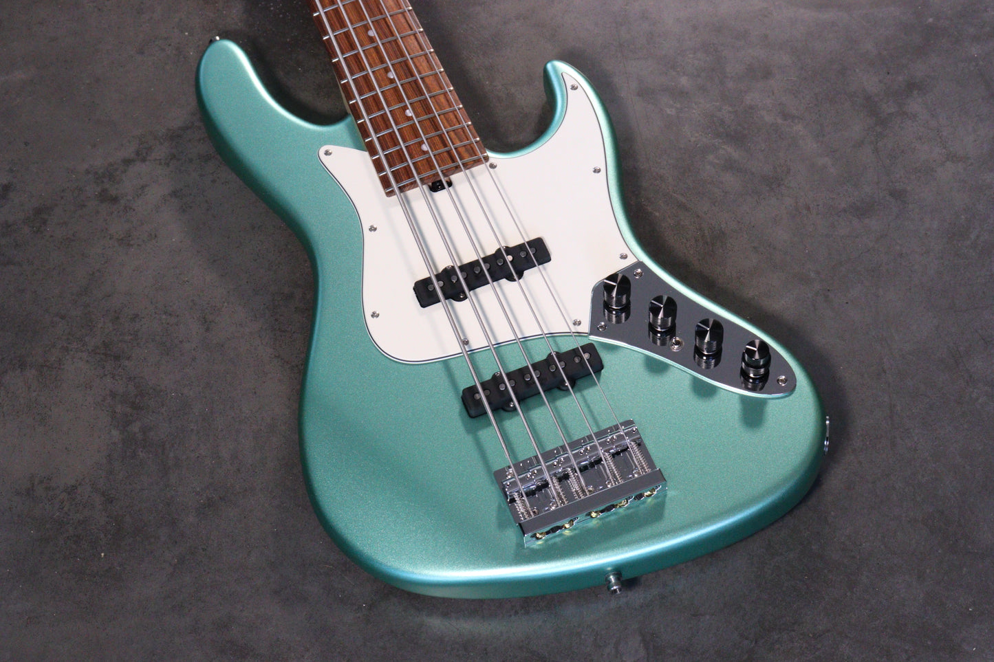 Sadowsky Guitars Will lee 5 'sage Green'