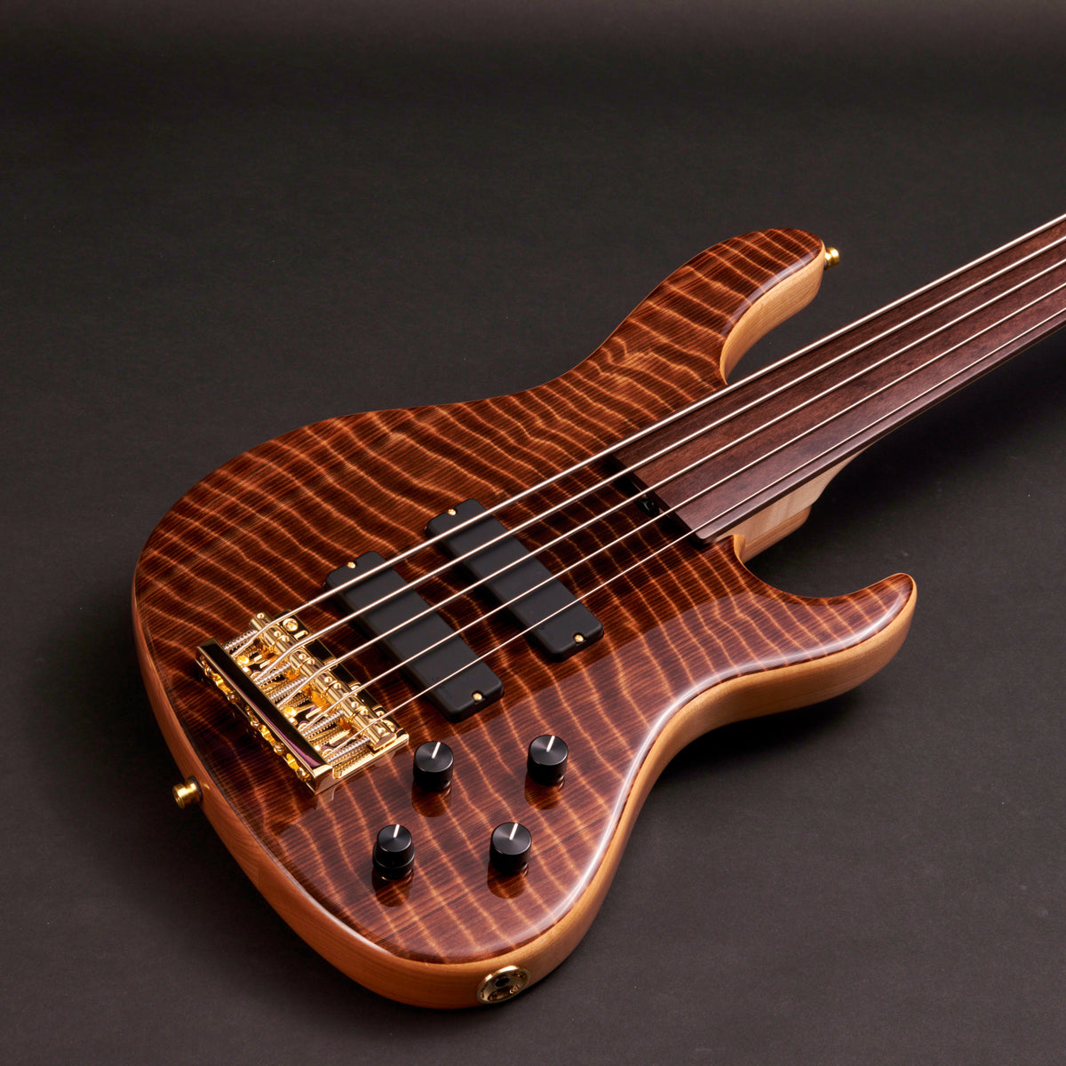 Sadowsky MetroLine Modern 5 Fretless Special Edition Curly Sinker Redwood 5-string fretless bass at Bass Freaks