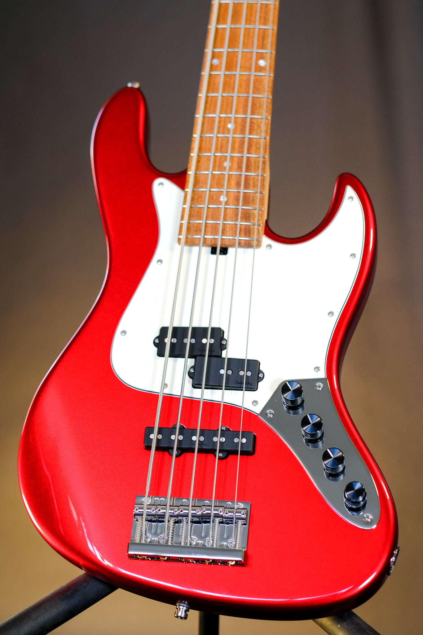 Sadowsky MetroLine Vintage PJ 5 'Candy Apple Red'