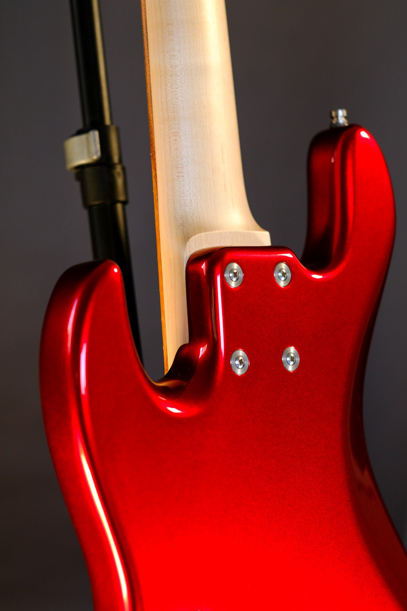 Sadowsky MetroLine Vintage PJ 5 'Candy Apple Red'