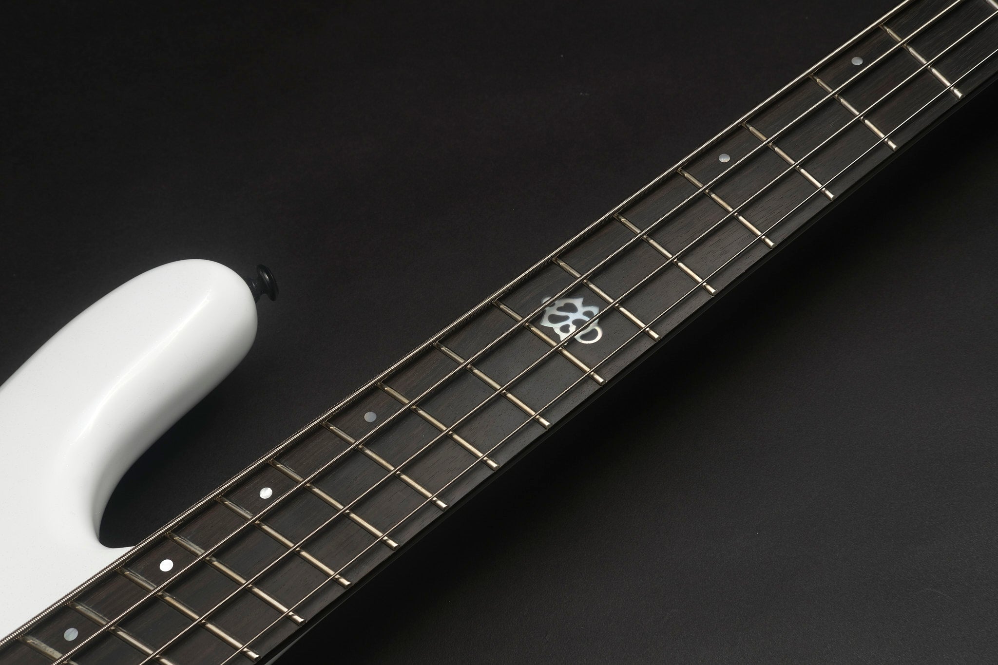 Spector NS Dimension HP 4 - White Sparkle Gloss - Bass Freaks
