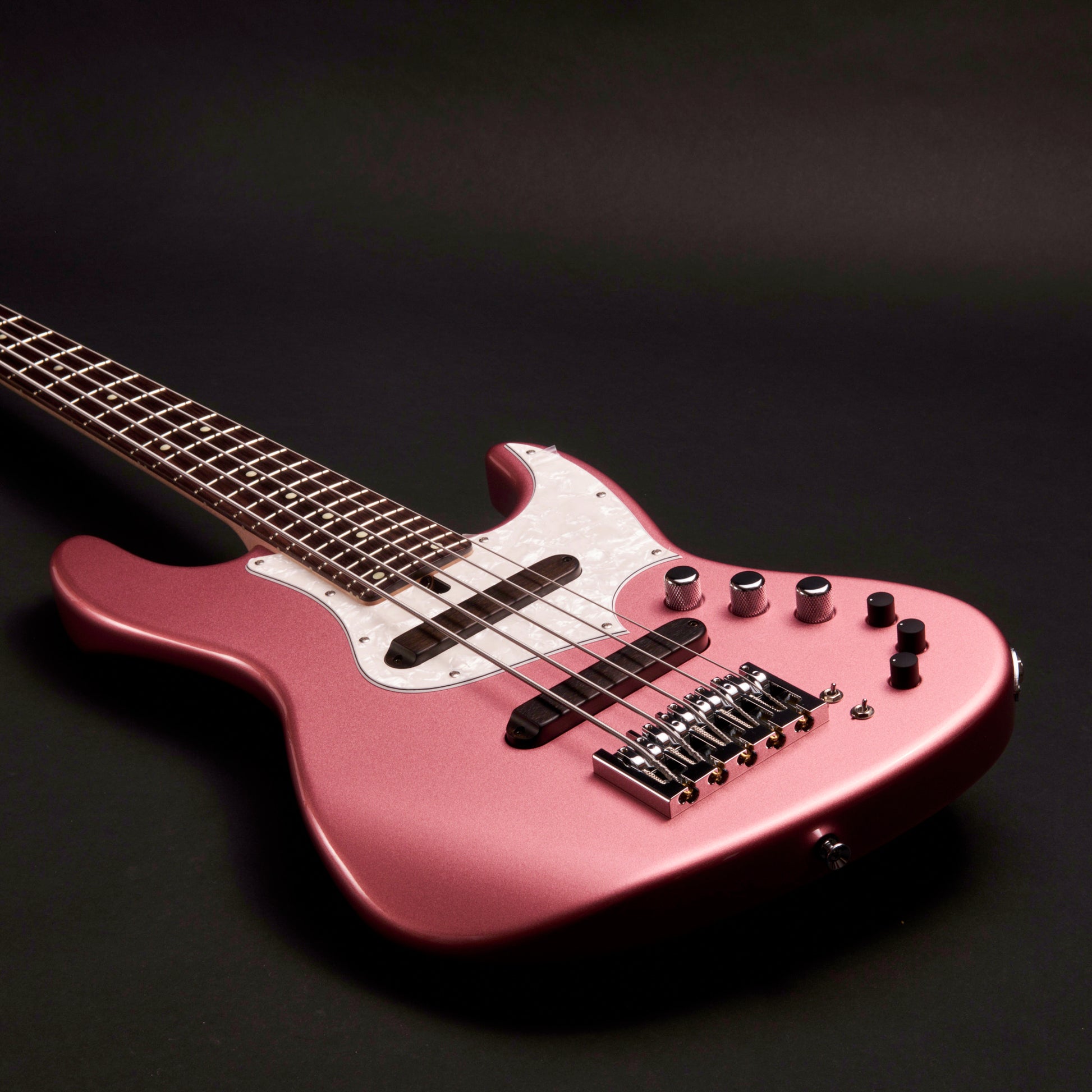 Xotic XJ-1T 5 Burgundy Mist bass at Bass Freaks