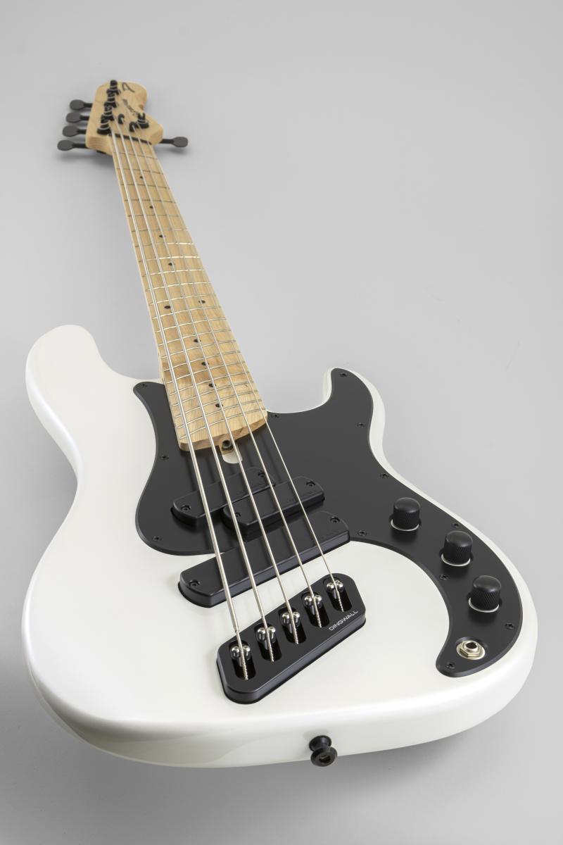 Dingwall SP1 5 Ducati White front - Bass Freaks
